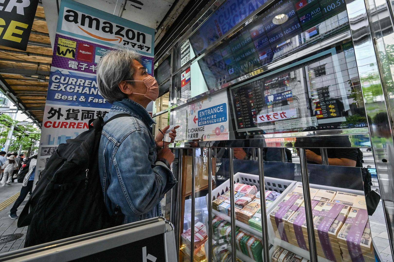 强势美元“收割”全球财富，亚洲多国汇率告急！专家警告：货币贬值不可过度